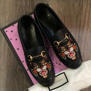 Gucci Jordaan Angry Cat Leather Loafers authentic